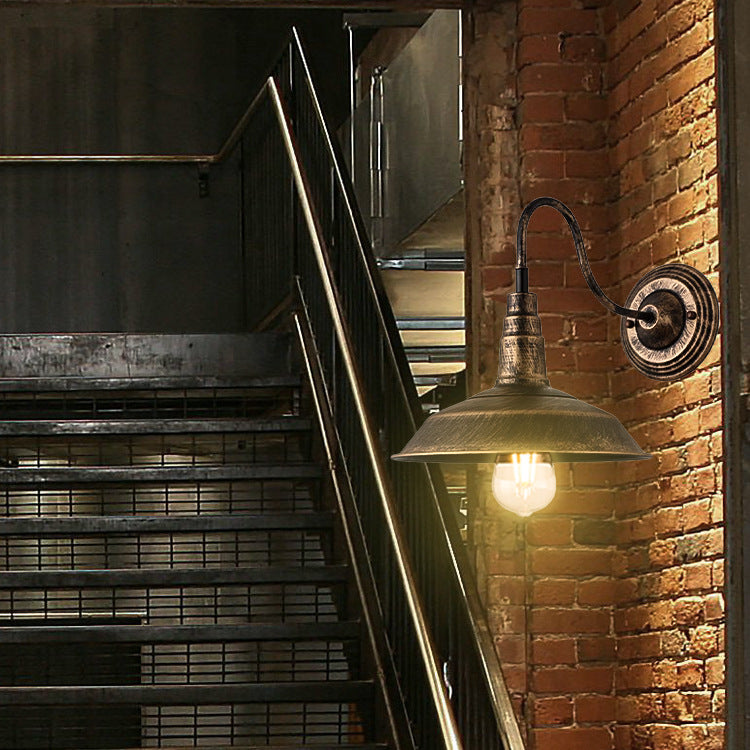 Wall lamp