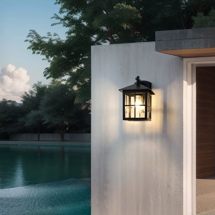 Solar Outdoor Wall Lamp