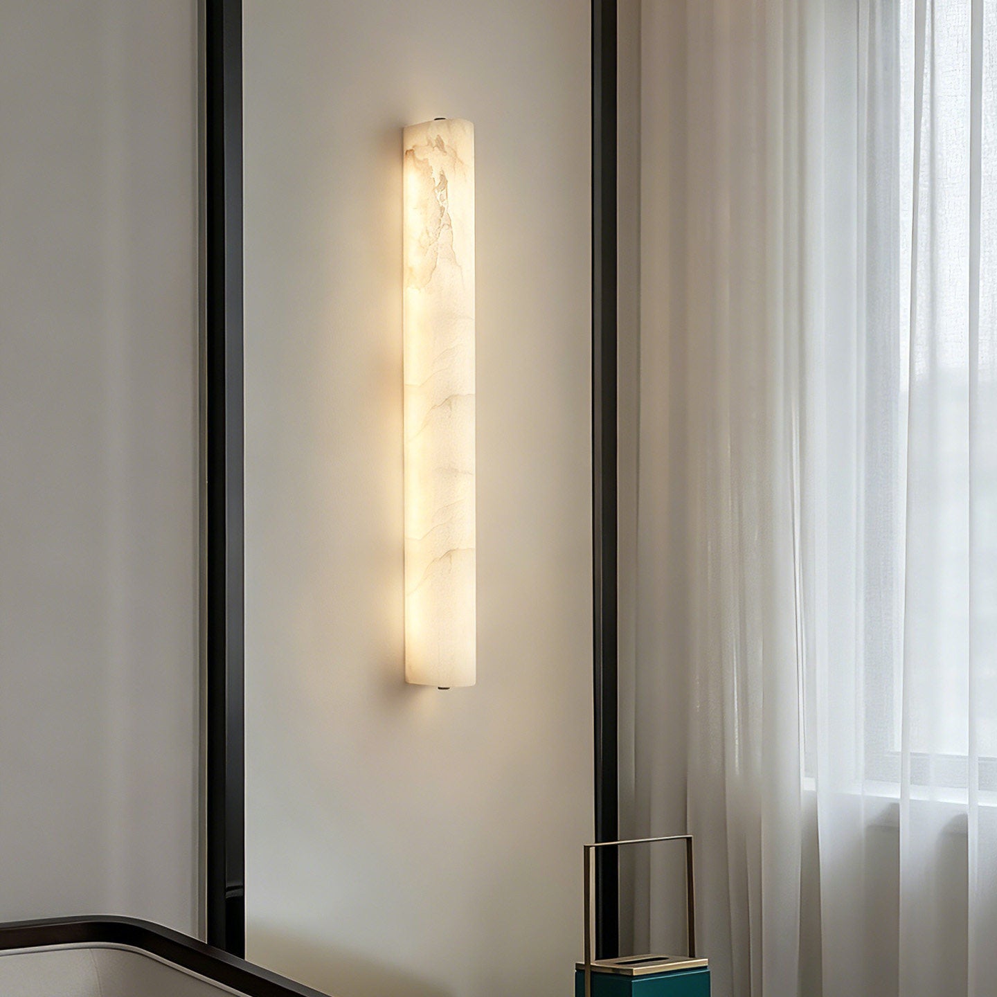 Ösedum Pillar Marble Wall Light