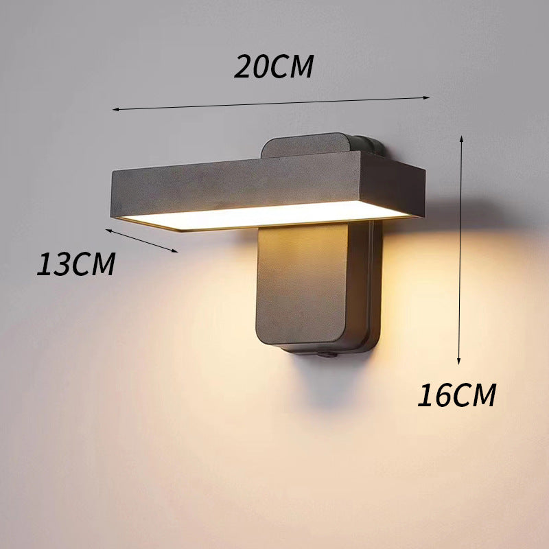 Outdoor wall lamp