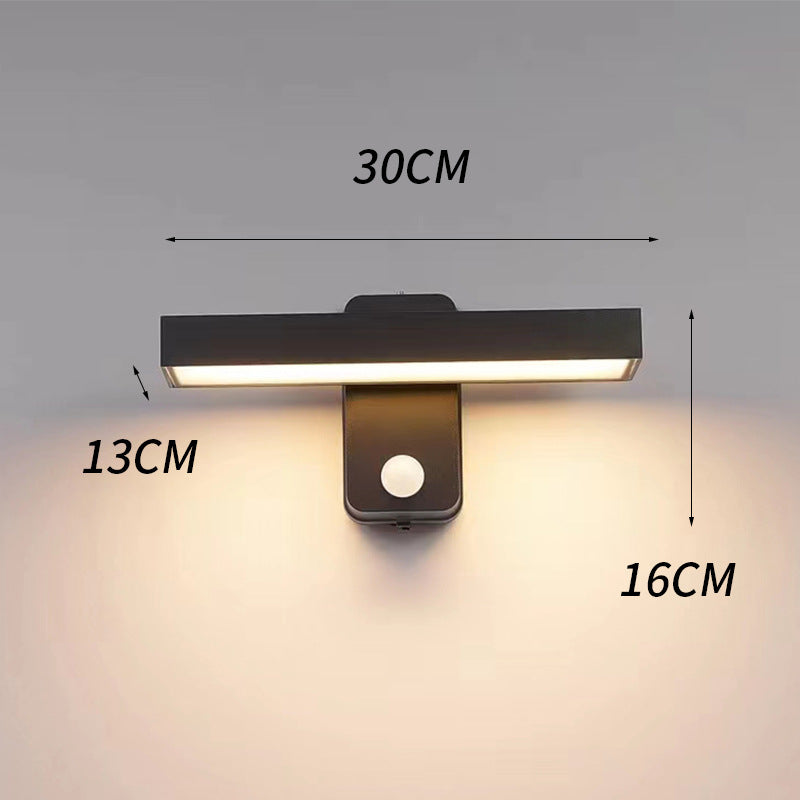 Outdoor wall lamp