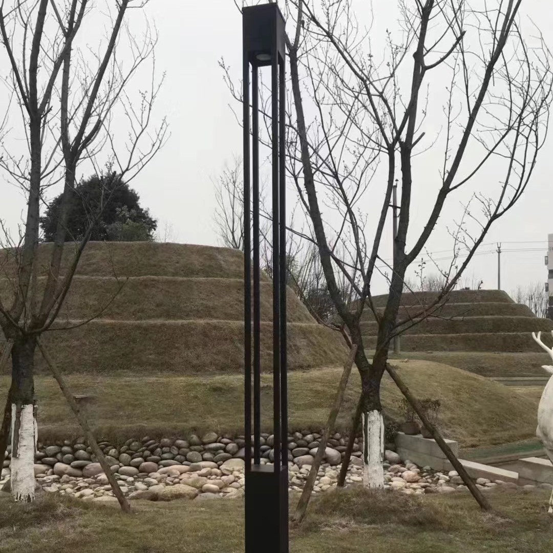 Antique LED Garden Lamp Post — Waterproof Outdoor Path Light
