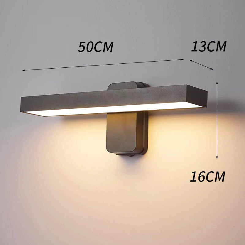 Outdoor wall lamp