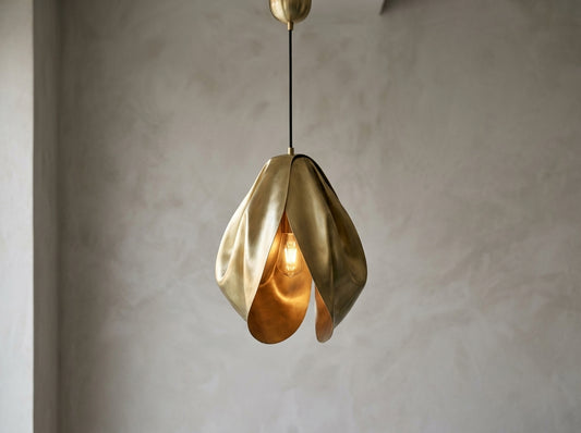 Ösedum Flow draped brass pendant
